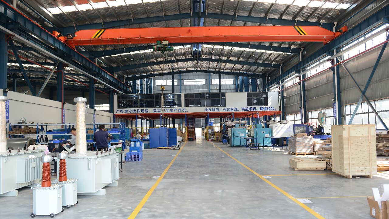 馳宇電力生產車間發貨區